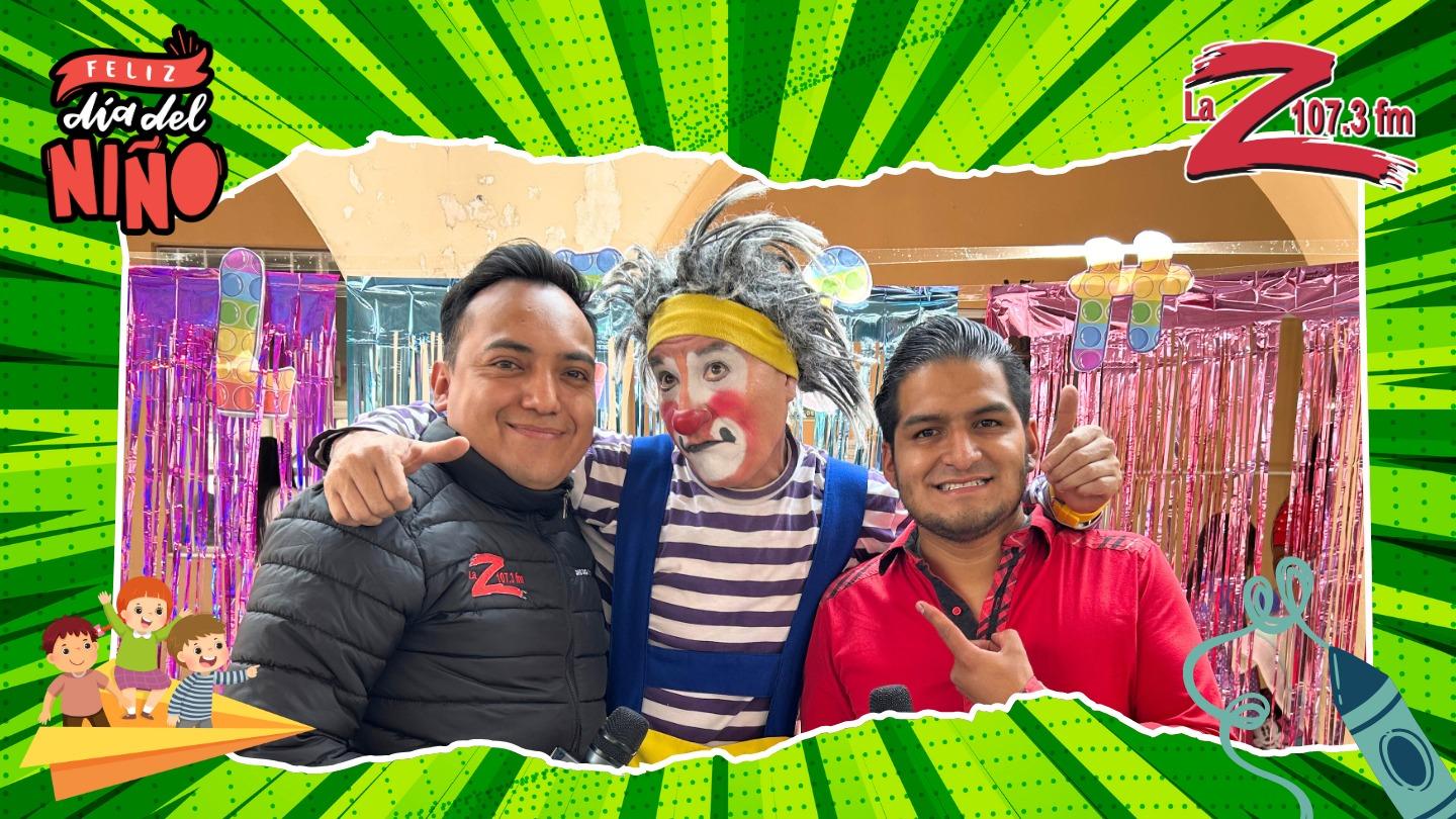 ¡Visitamos una escuela para celebrar el Día del Niño!