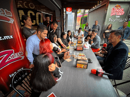 Galeria_EchateUnTacoBandaCuisillos_9